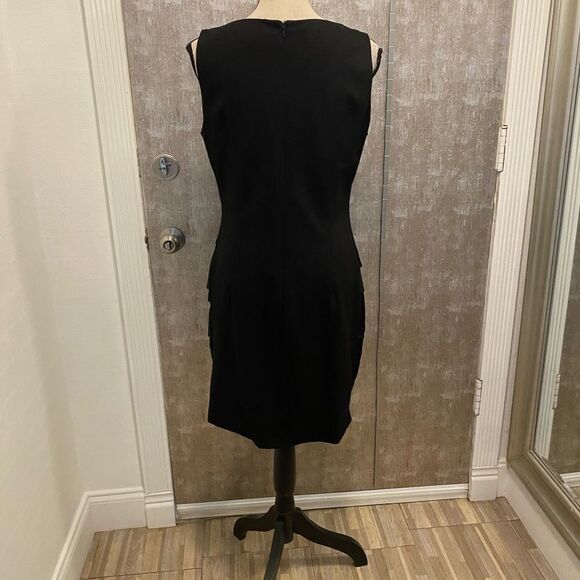 Vakko 100% leather front tiered dress, size 12 - Picture 6 of 9